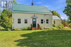 14077 Highway 1  Hants Border, NS B0P 1P0