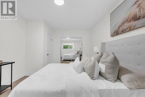 61 Sundial Crescent, Toronto, ON - Indoor Photo Showing Bedroom