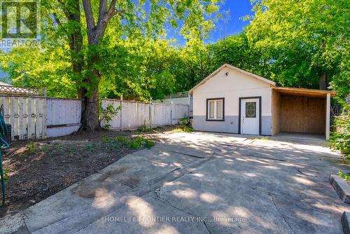 61 Sundial Crescent, Toronto, ON - Outdoor
