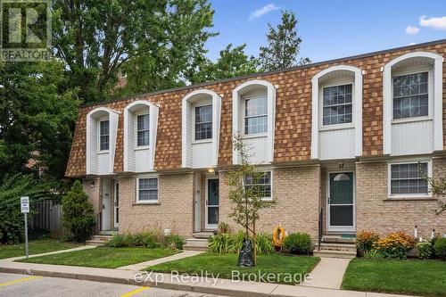 16 - 383 EDINBURGH ROAD S  Guelph (Dovercliffe Park/Old University), ON N1G 2K7