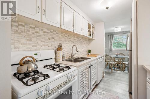 16 - 383 Edinburgh Road S, Guelph (Dovercliffe Park/Old University), ON 