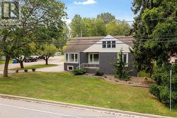 485 PRINCE Windsor, ON N9C 2Y7