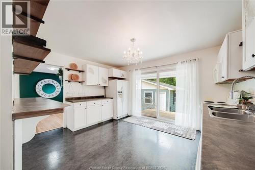 485 Prince, Windsor, ON - Indoor Photo Showing Kitchen With Double Sink