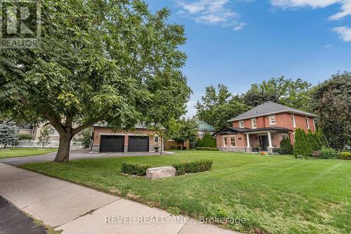 99 COLSTON AVENUE  Whitby, ON L1M 1C1