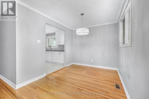 2349 Edwin Crescent, Ottawa, ON - Indoor Photo Showing Other Room
