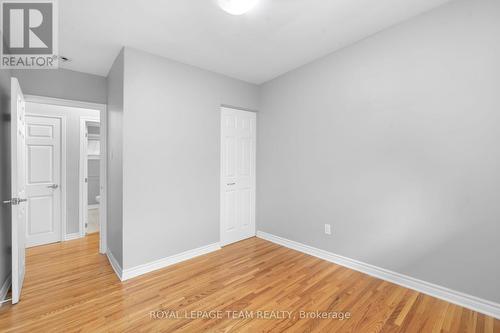 2349 Edwin Crescent, Ottawa, ON - Indoor Photo Showing Other Room