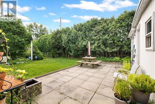 2349 Edwin Crescent, Ottawa, ON - Outdoor