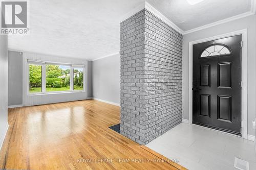 2349 Edwin Crescent, Ottawa, ON - Indoor Photo Showing Other Room