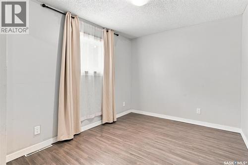 1539 B Avenue N, Saskatoon, SK - Indoor Photo Showing Other Room