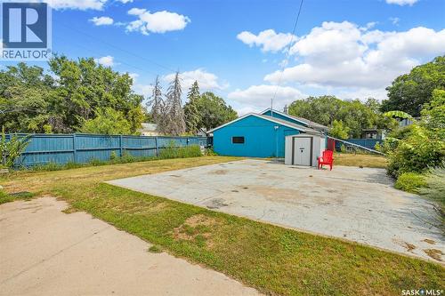 1539 B Avenue N, Saskatoon, SK - Outdoor