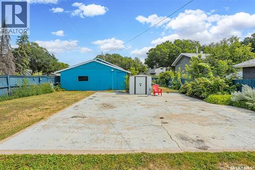 1539 B Avenue N, Saskatoon, SK - Outdoor