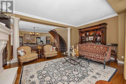 69 Echo Drive, Ottawa, ON - Indoor Photo Showing Living Room