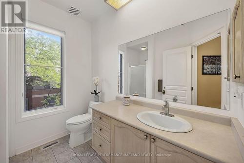 69 Echo Drive, Ottawa, ON - Indoor Photo Showing Bathroom