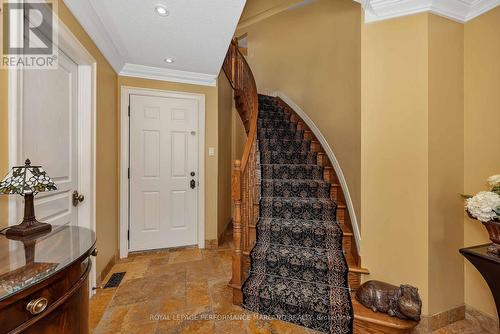 69 Echo Drive, Ottawa, ON - Indoor Photo Showing Other Room