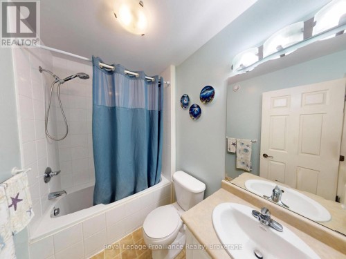 upper main bath - 75 Milligan Drive, Tyendinaga (Tyendinaga Township), ON - Indoor Photo Showing Bathroom