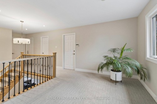 4480 Haydock Park Drive, Mississauga, ON - Indoor Photo Showing Other Room