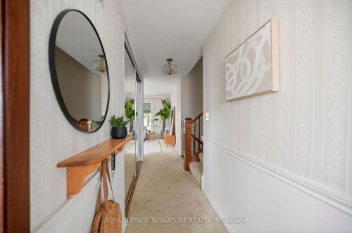 17 Templar Drive, Toronto, ON - Indoor Photo Showing Other Room