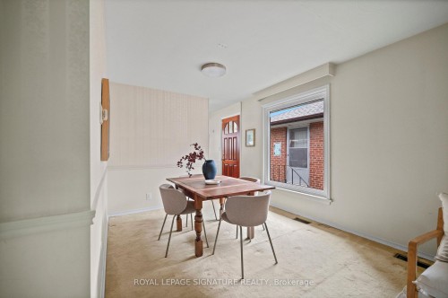 17 Templar Drive, Toronto, ON - Indoor Photo Showing Dining Room
