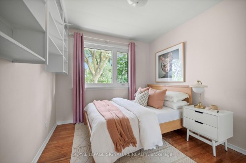 17 Templar Drive, Toronto, ON - Indoor Photo Showing Bedroom