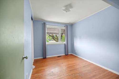 17 Templar Drive, Toronto, ON - Indoor Photo Showing Other Room