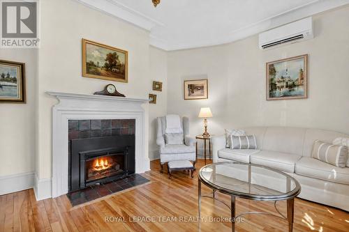 475 Kenwood Avenue, Ottawa, ON - Indoor Photo Showing Living Room With Fireplace