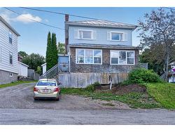 34 Stanley ST Campbellton, NB E3N 1H2