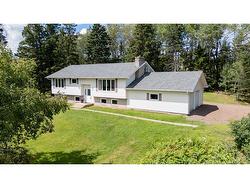 81 Queensway DR Moncton, NB E1G 2L1
