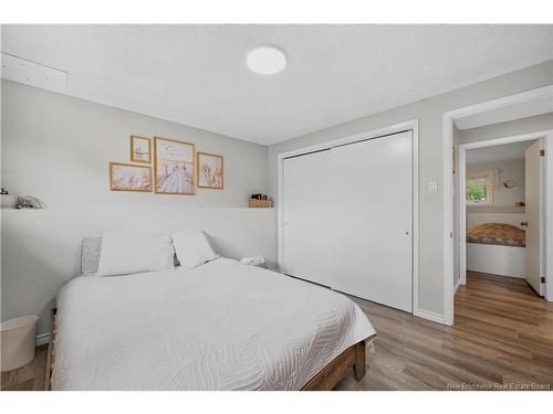 81 Queensway Dr, Moncton, NB 