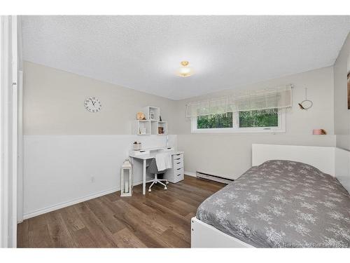 81 Queensway Dr, Moncton, NB 