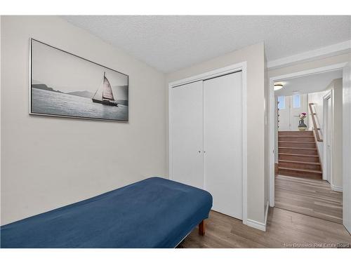 81 Queensway Dr, Moncton, NB 