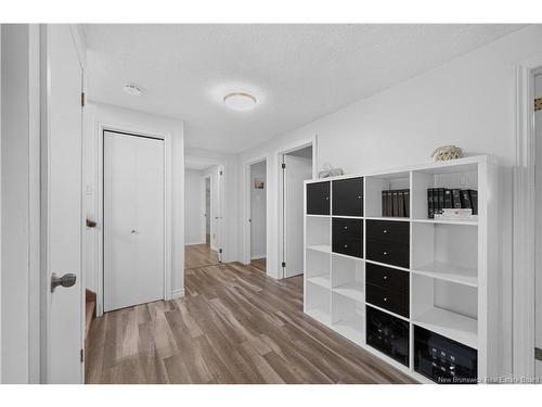 81 Queensway Dr, Moncton, NB 
