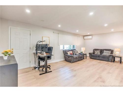 21 Mount Royal Blvd, Moncton, NB 