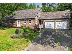26 Lenwood ST  Lower Coverdale, NB E1J 1L2