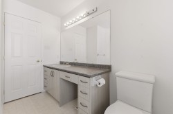 Salle de bains attenante à la CCP - 
