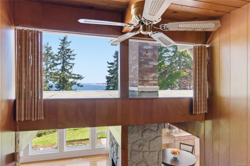 590 Willow St, Parksville, BC 