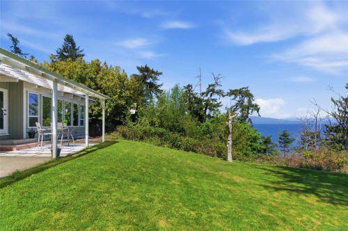 590 Willow St, Parksville, BC 