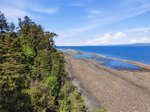 590 Willow St, Parksville, BC 
