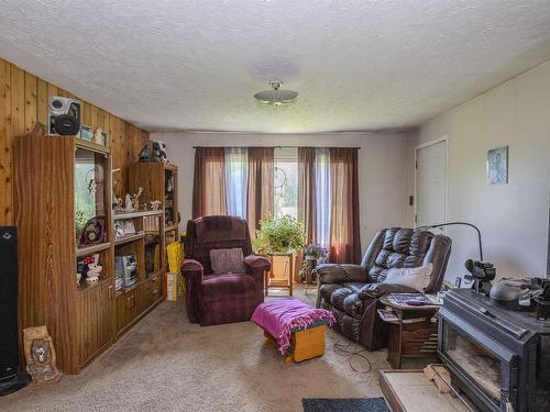 6365 Mapleward Road, Thunder Bay, ON 