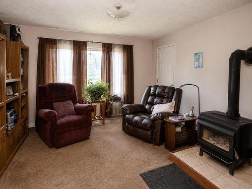 6365 Mapleward Road, Thunder Bay, ON 