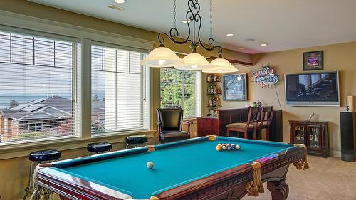 1095 Hume Avenue, Kelowna, BC - Indoor Photo Showing Other Room