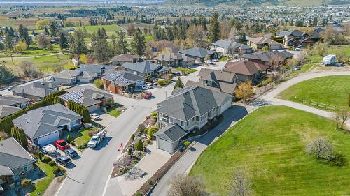 1095 Hume Avenue, Kelowna, BC - Outdoor With View