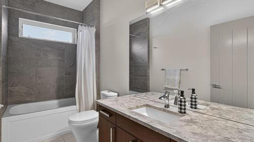1900 Water Street, Kelowna, BC - Indoor Photo Showing Bedroom
