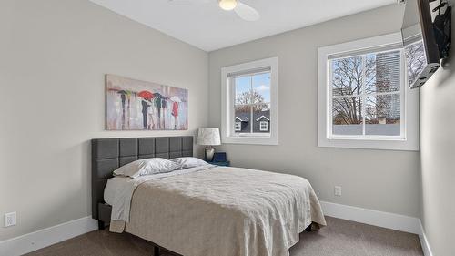 1900 Water Street, Kelowna, BC - Outdoor