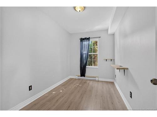 90-92 Edward St, Moncton, NB - Indoor Photo Showing Other Room