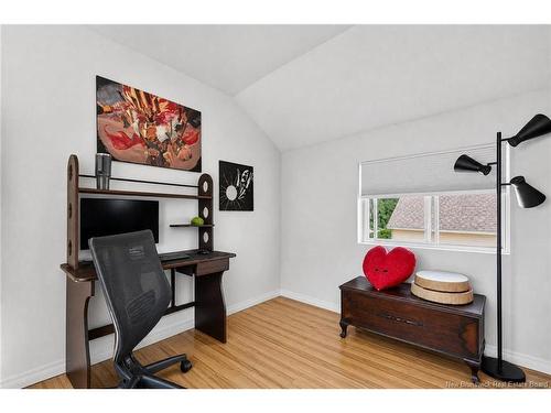 90-92 Edward St, Moncton, NB - Indoor Photo Showing Office