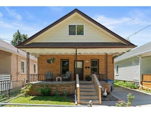 663 BROCK Street  Windsor, ON N9C 2T1