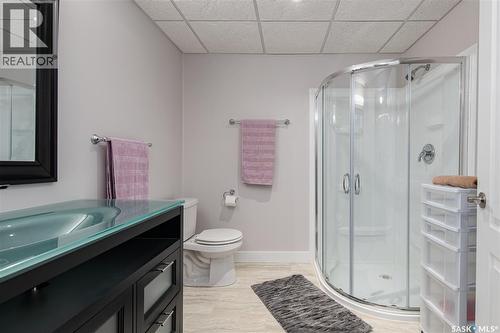 111 Iron Bridge Drive, Moose Jaw, SK - Indoor Photo Showing Bathroom