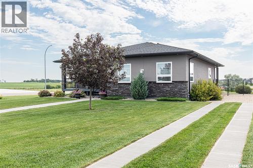 111 Iron Bridge Drive, Moose Jaw, SK - Outdoor