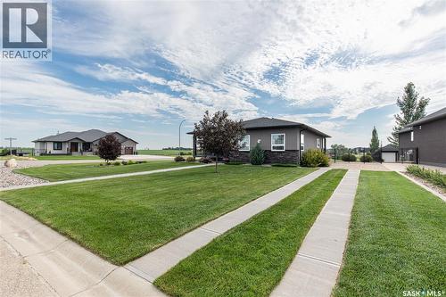 111 Iron Bridge Drive, Moose Jaw, SK - Outdoor