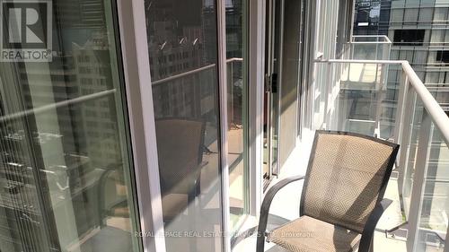 1609 - 126 Simcoe Street, Toronto, ON - Outdoor With Balcony With Exterior